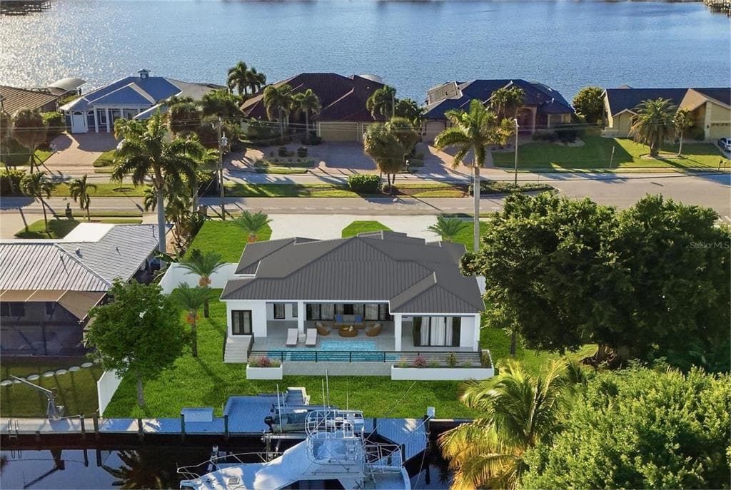 5229 PELICAN BOULEVARD 3