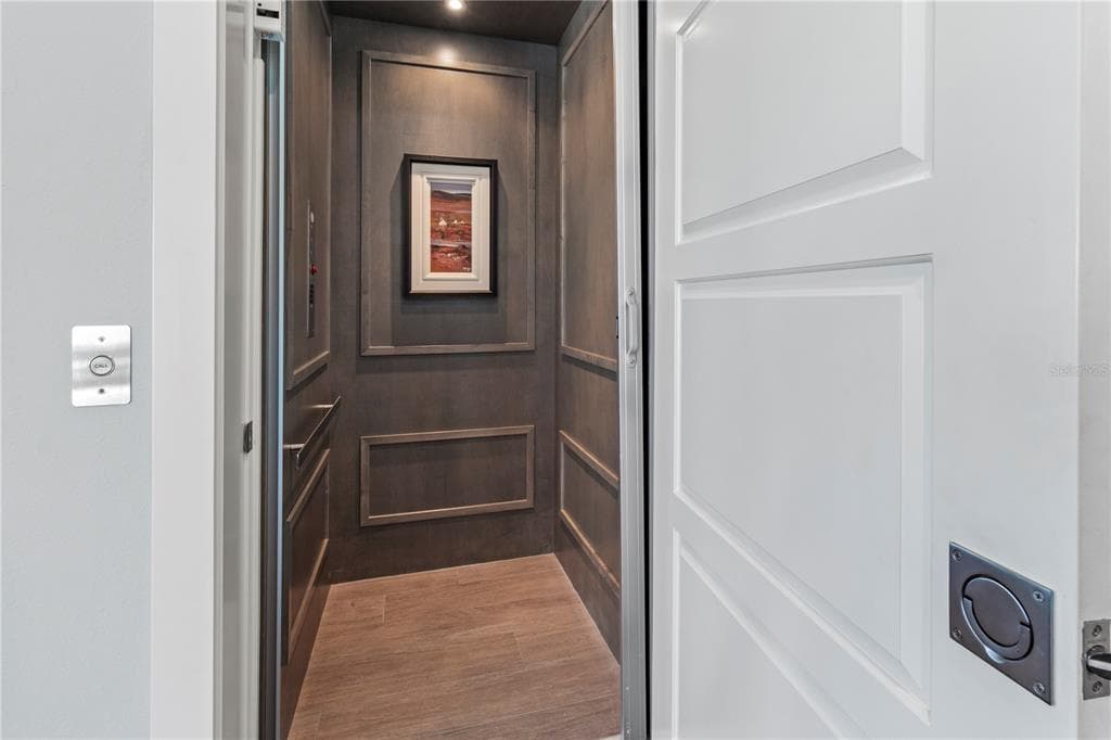 519 VILLA ROSA WAY photo 21