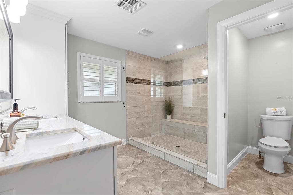 4592 40TH STREET S photo 9