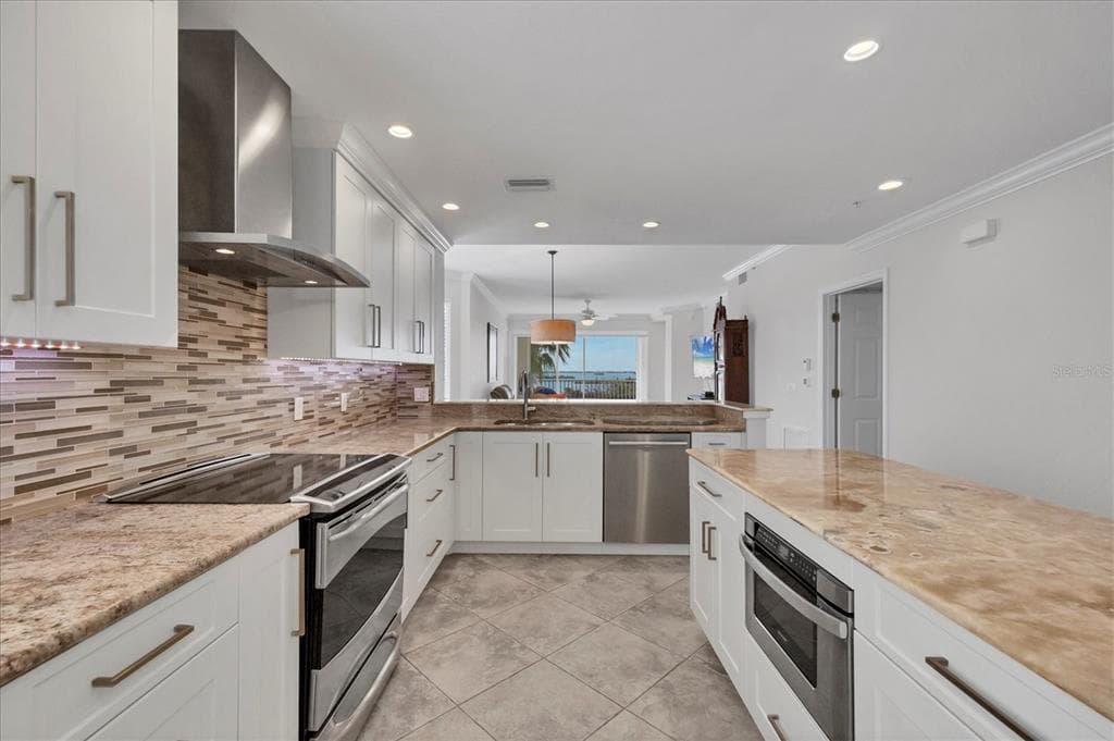 13313 GASPARILLA ROAD C401 photo 9