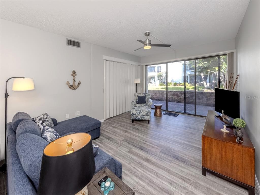 1555 TARPON CENTER DRIVE 140 photo 16