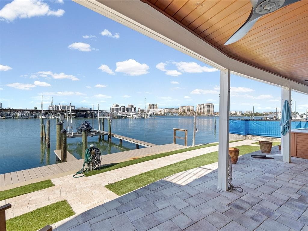 205 DOLPHIN POINT #4 2