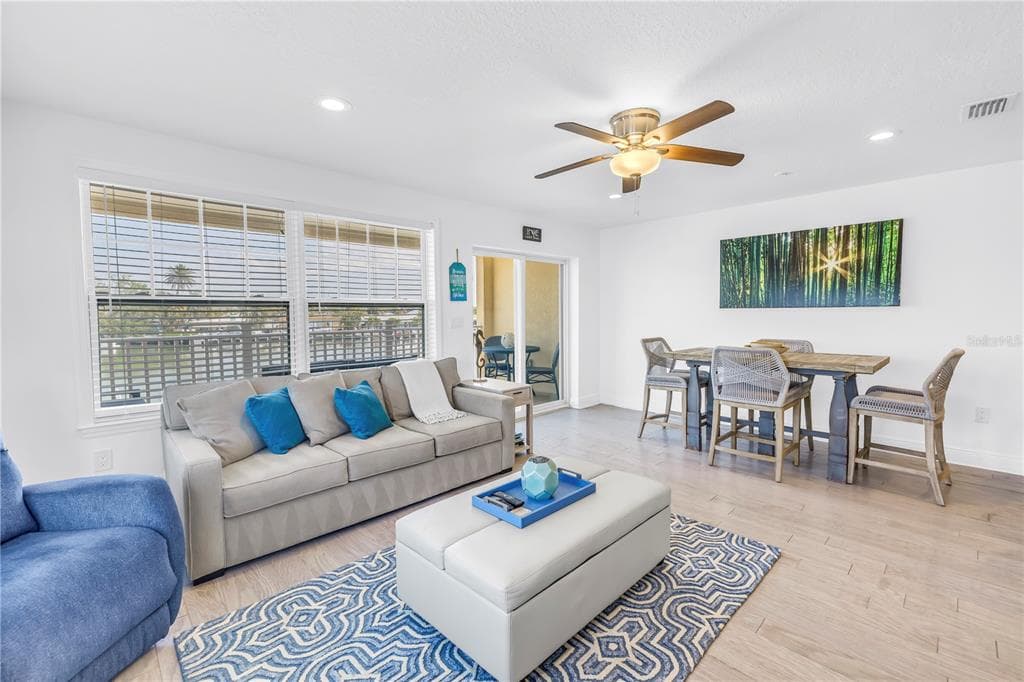 100 WINDRUSH BOULEVARD 1 photo 7