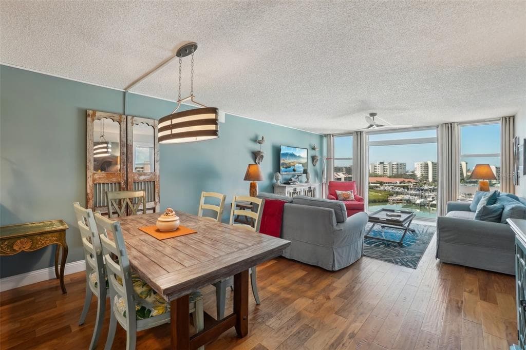 7400 SUN ISLAND DRIVE S 712 photo 9