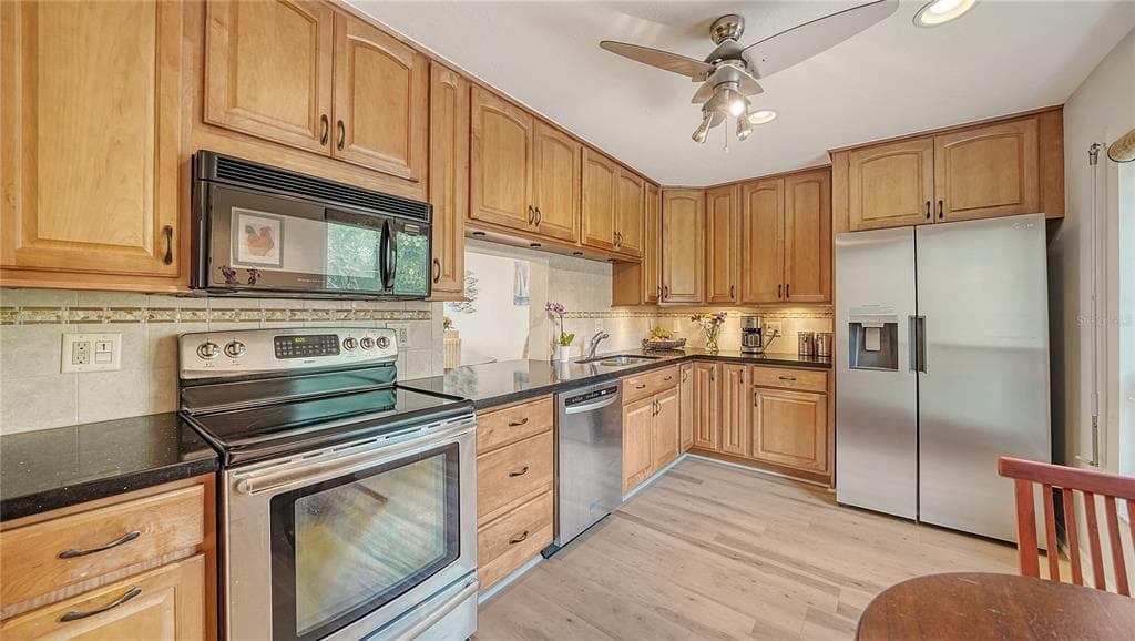 4500 GULF OF MEXICO DRIVE 206 photo 9