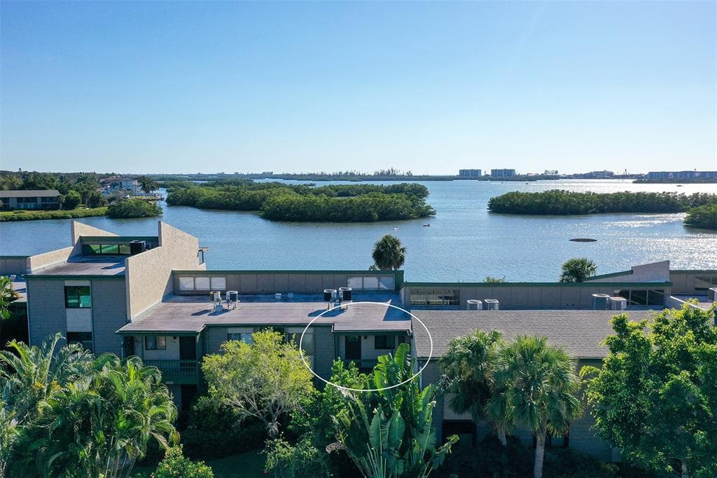 1518 PELICAN POINT DRIVE 257 photo 5