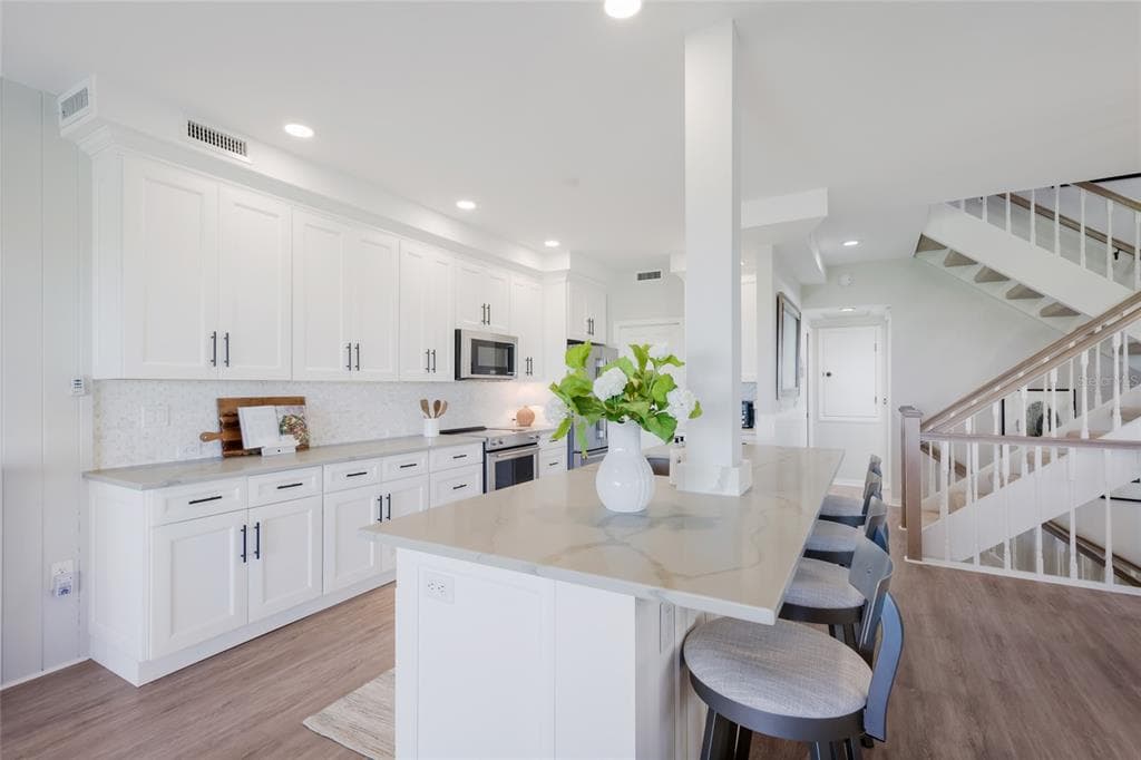 17 SEAWATCH DRIVE photo 22
