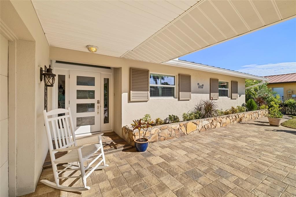 440 NORMA COURT photo 24