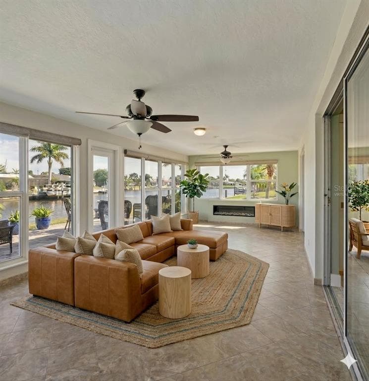 440 NORMA COURT 4