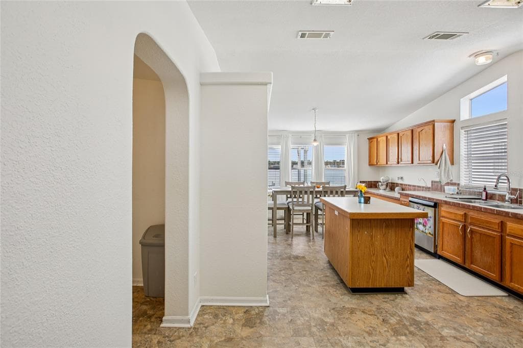 8420 FANTASIA PARK WAY photo 11