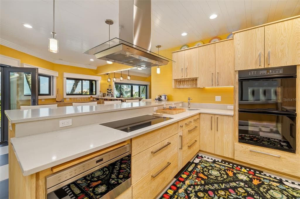 560 HARBOR COVE CIRCLE photo 23