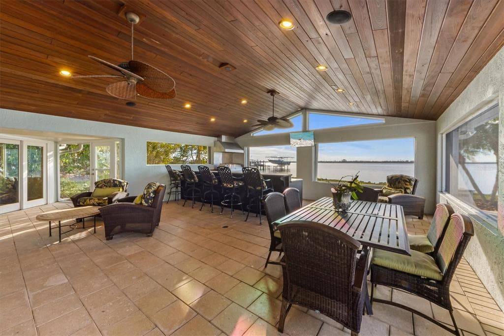 336 S ORCHID DRIVE photo 19