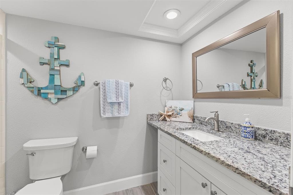 5220 BRITTANY DRIVE S 1003 photo 18