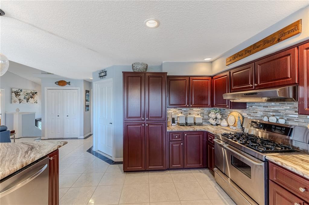 4508 BAHAMA DRIVE photo 24