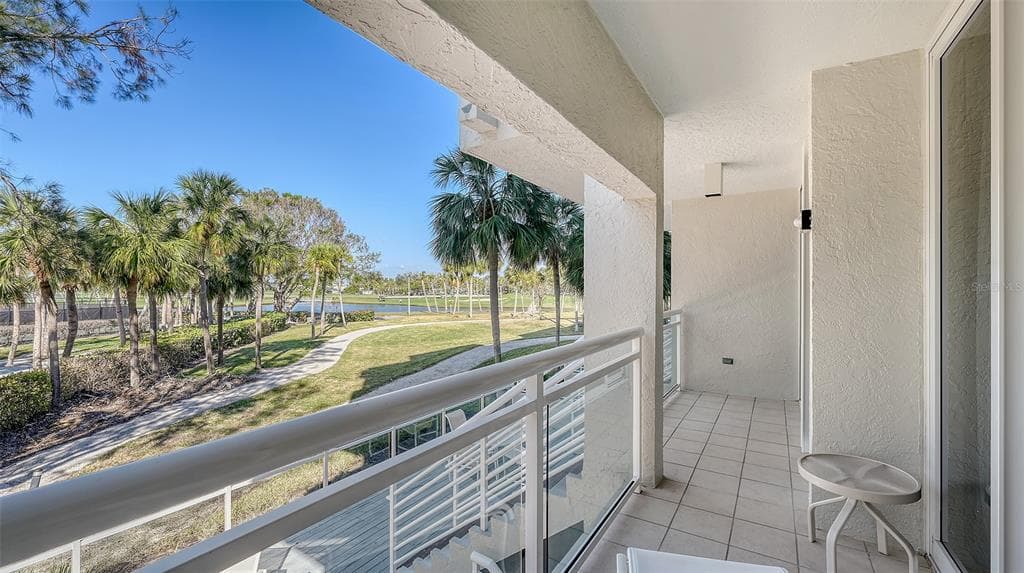 250 SANDS POINT ROAD 5101 photo 15