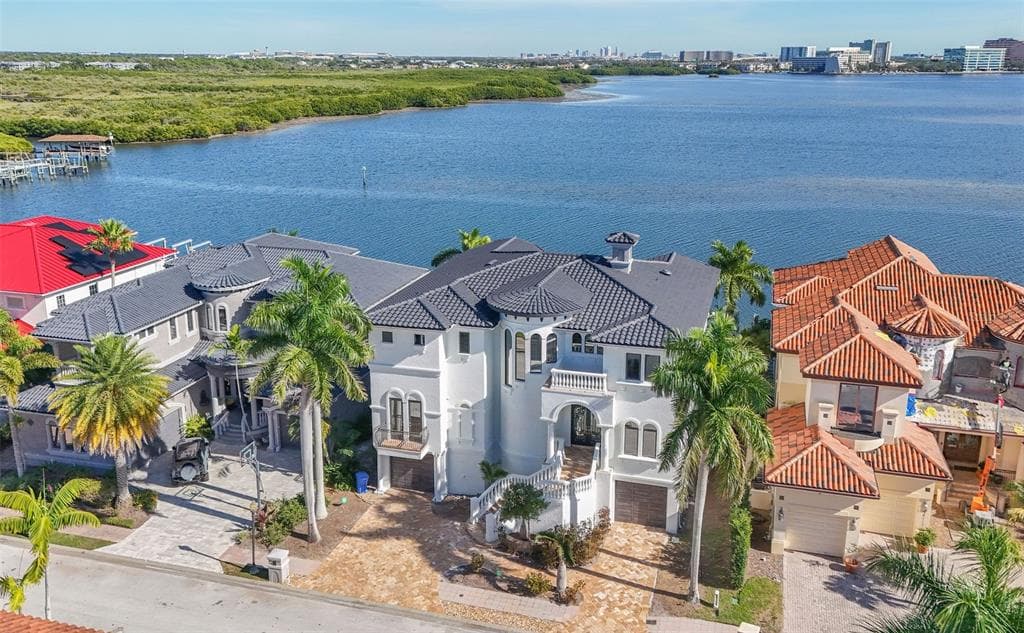 4107 CAUSEWAY VISTA DRIVE 5