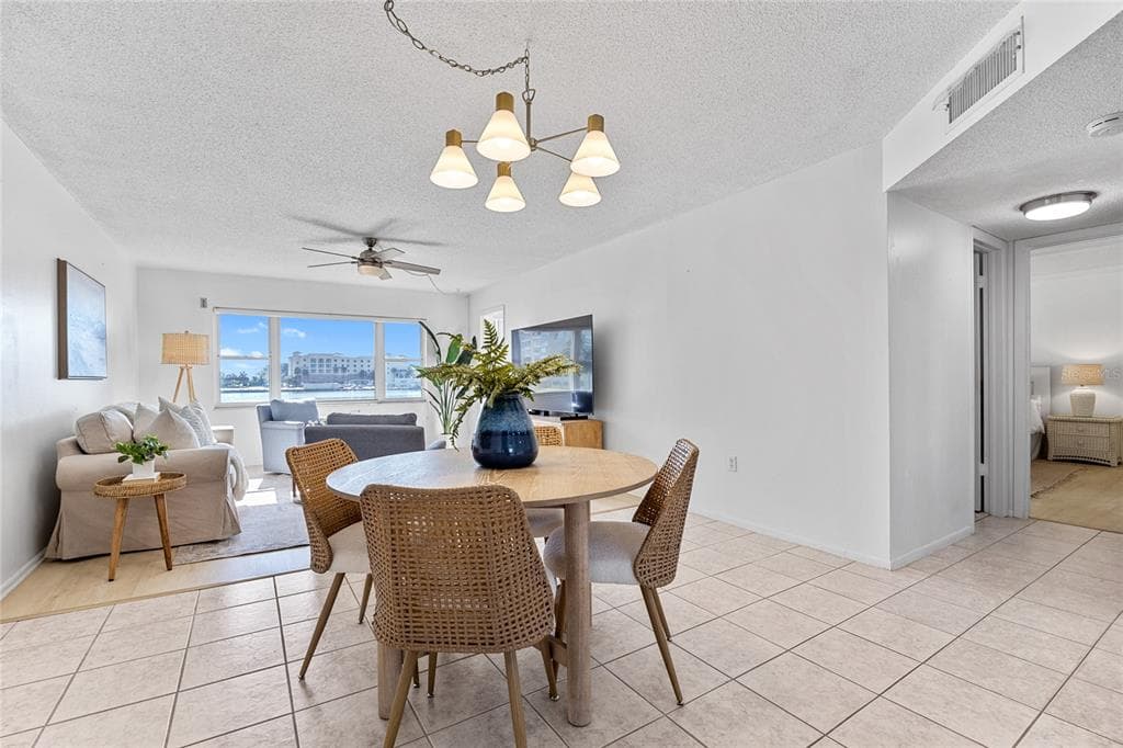 4775 COVE CIRCLE 203 photo 9