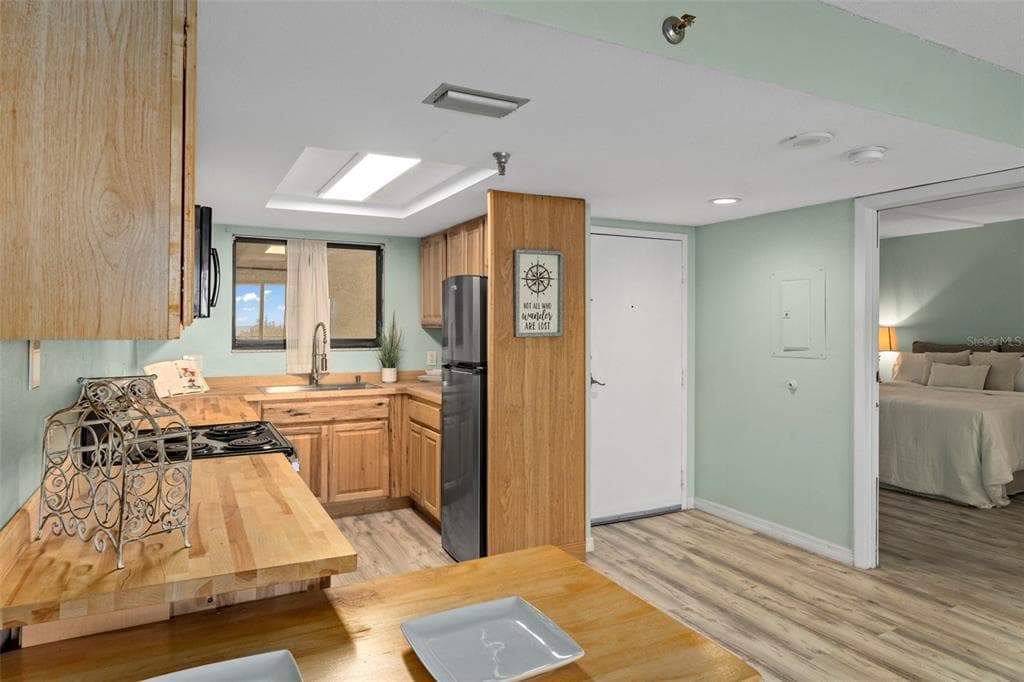 5915 SEA RANCH DRIVE 408 photo 7