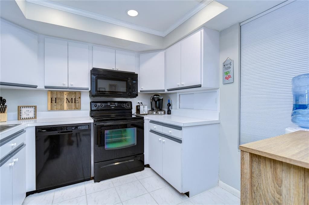 2616 COVE CAY DRIVE 506 photo 14