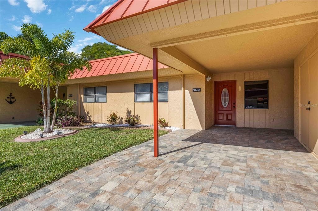 9608 VALENCIA COVE 2