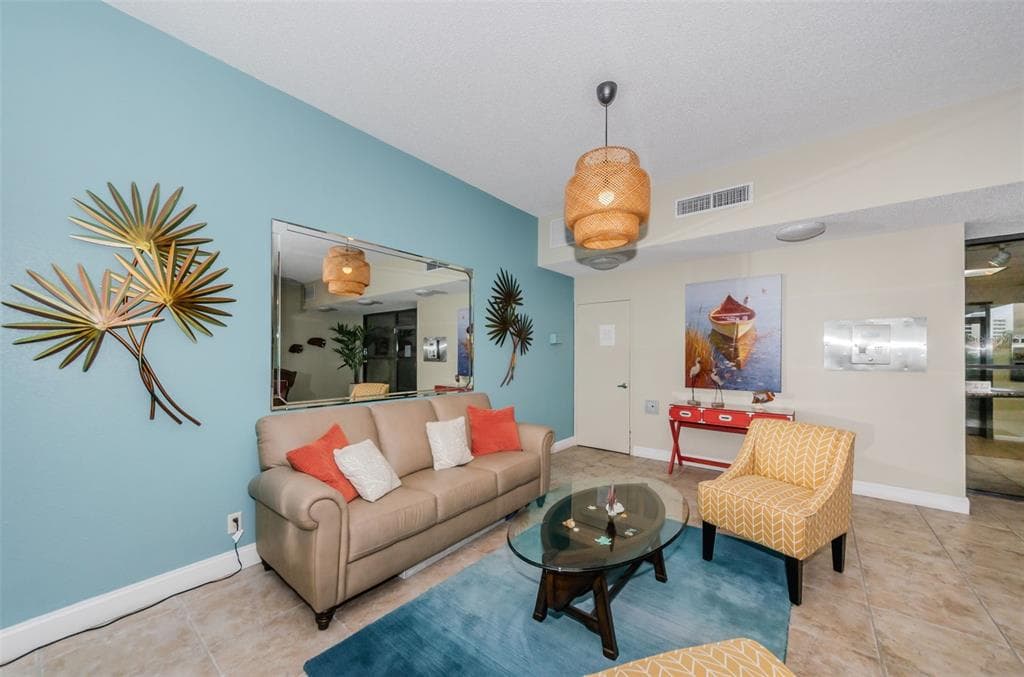 7400 SUN ISLAND DRIVE S 806 photo 14