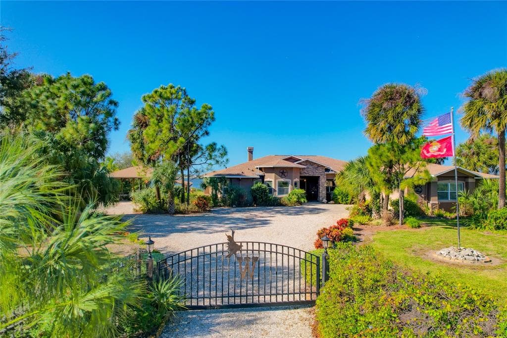 2209 LOST RIVER TRAIL 1