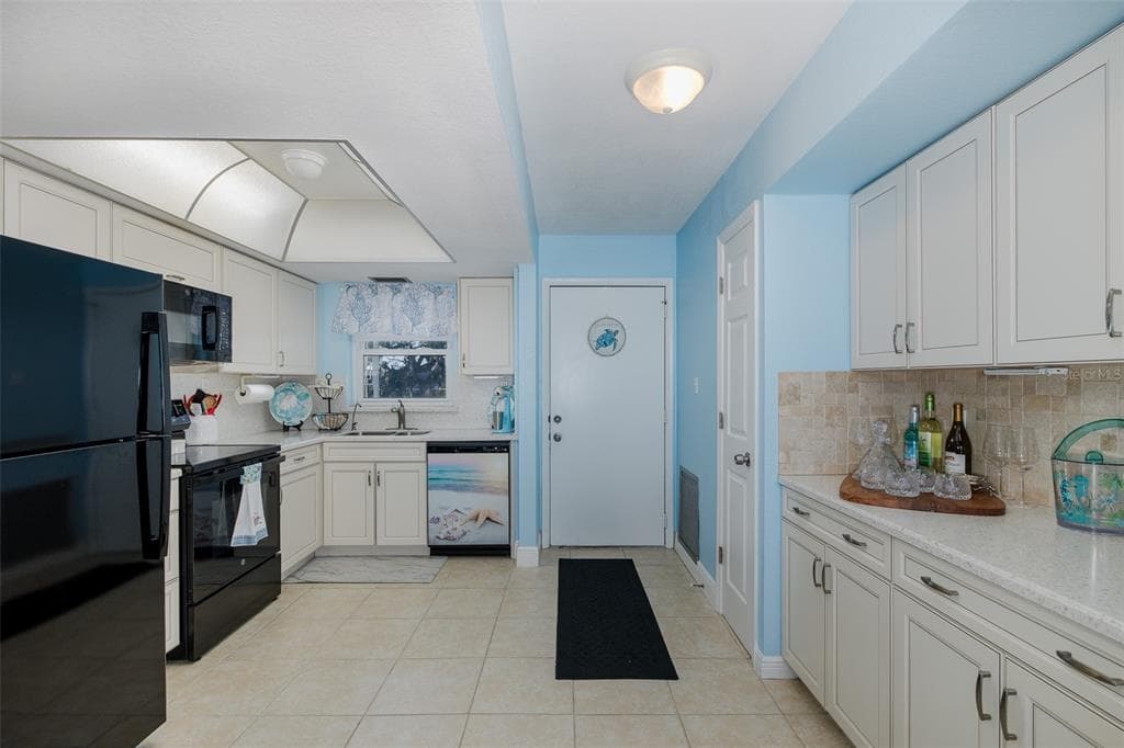4939 FLORAMAR TERRACE 312 photo 7