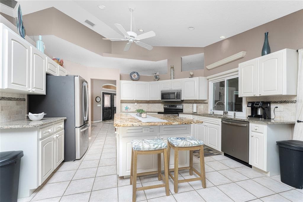 310 CORAL CREEK DRIVE photo 10