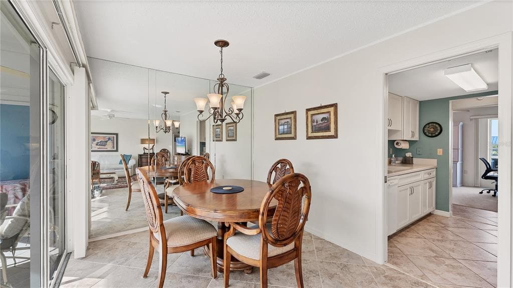 983 SANDPIPER CIRCLE photo 7