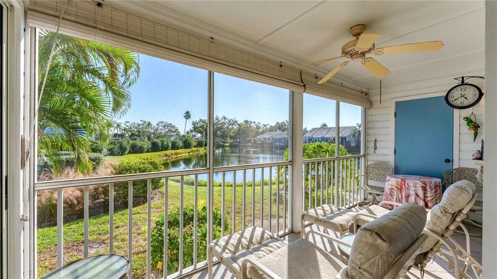 983 SANDPIPER CIRCLE photo 1