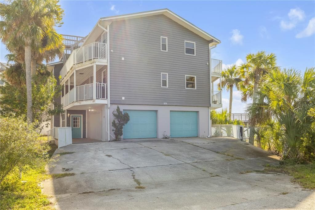 824 EEL AVENUE 2