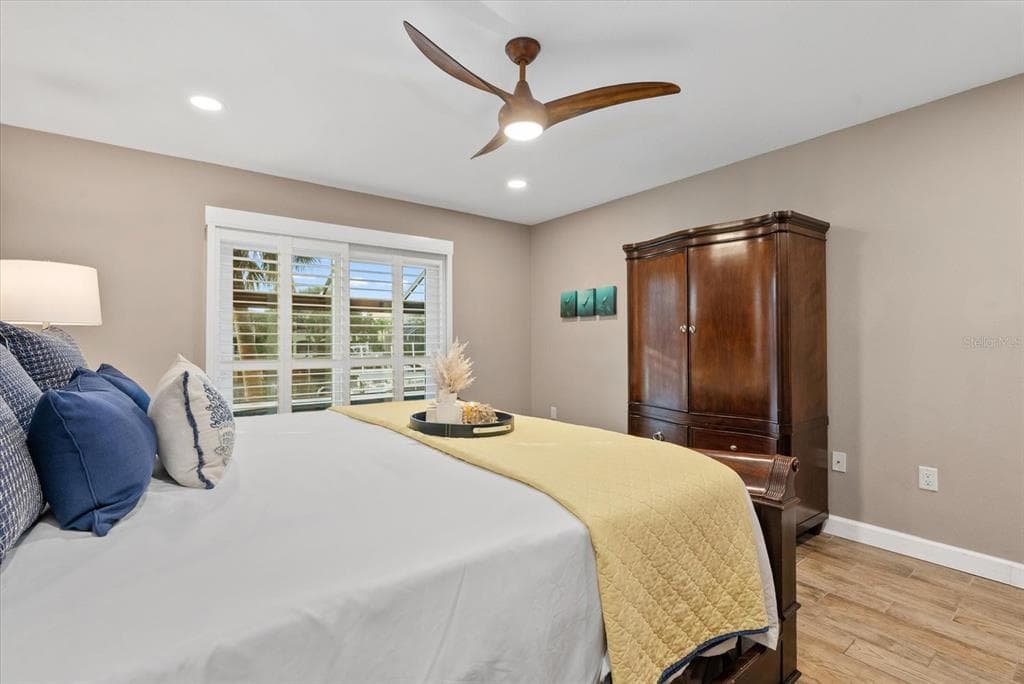1461 MARLIN STREET photo 19