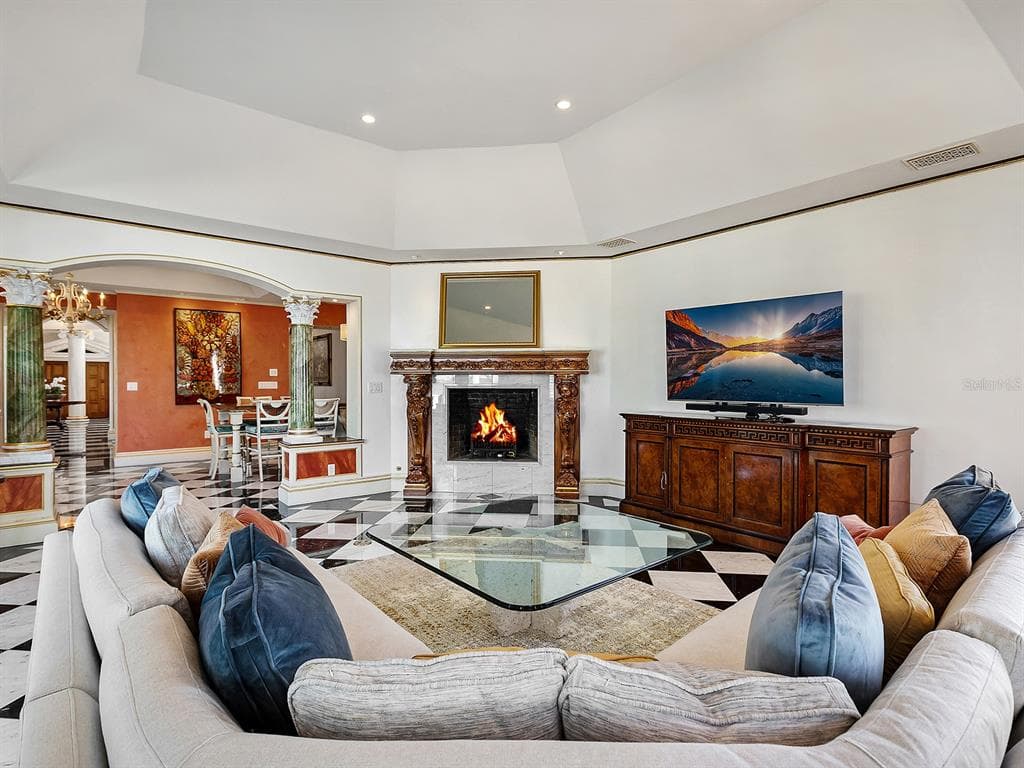 1310 S LAKE SHORE DRIVE photo 22
