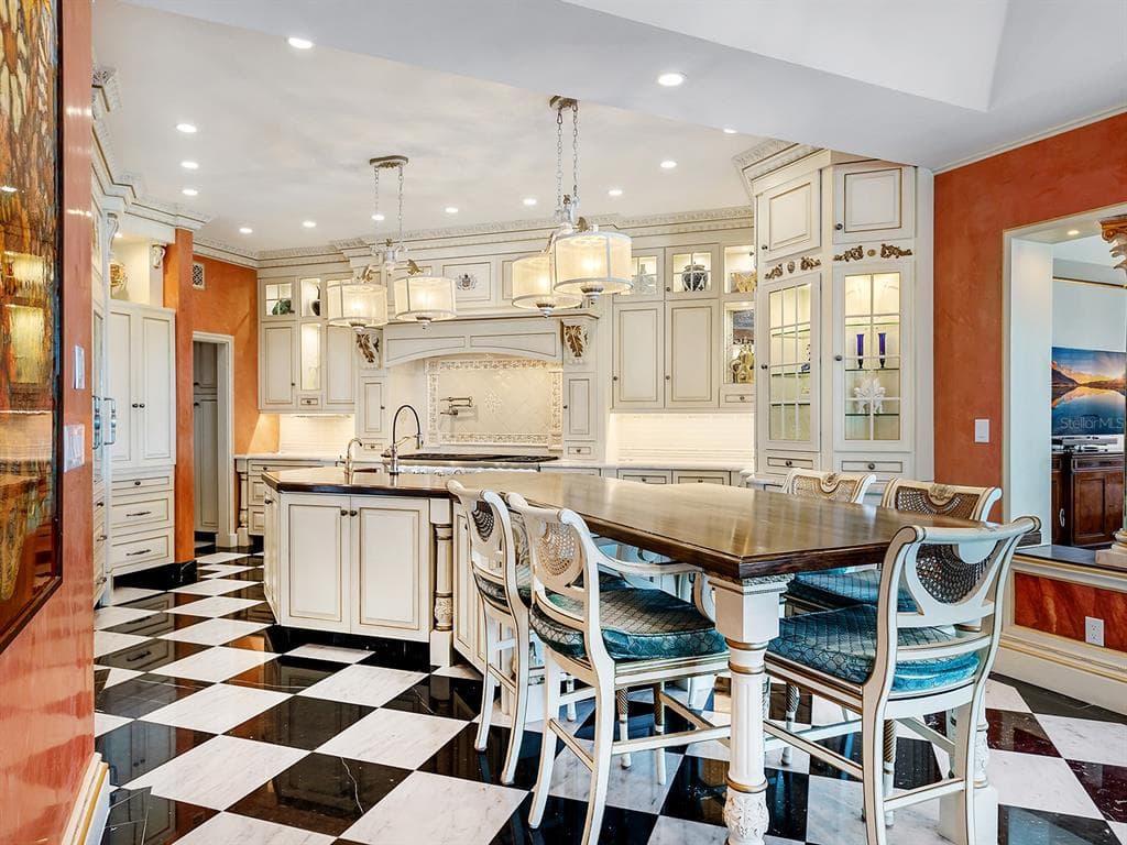 1310 S LAKE SHORE DRIVE photo 24