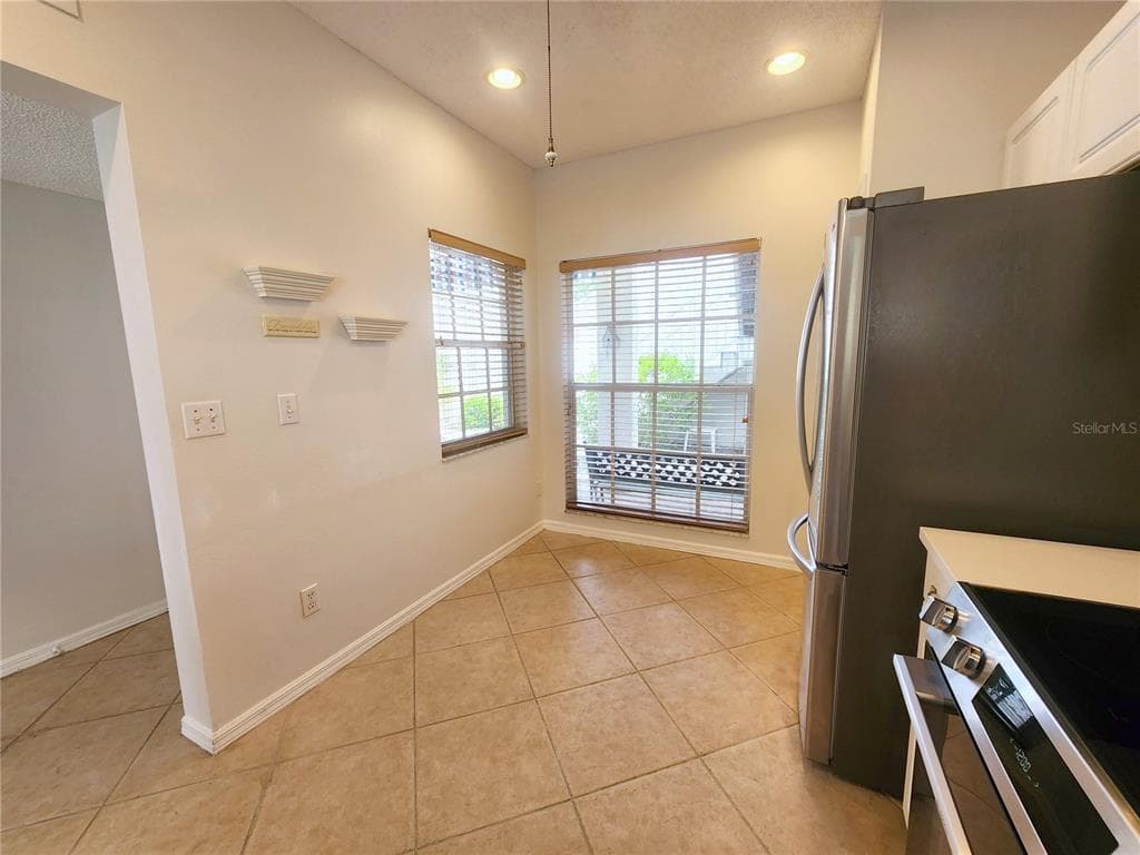 11315 SHIPWATCH LANE 1850 photo 19