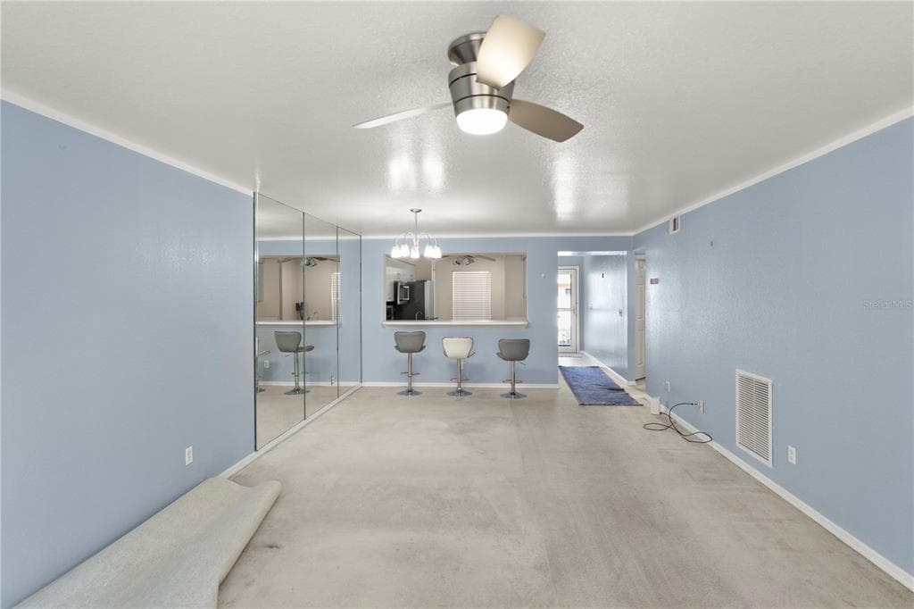 9610 VICTORIA LANE D202 photo 6