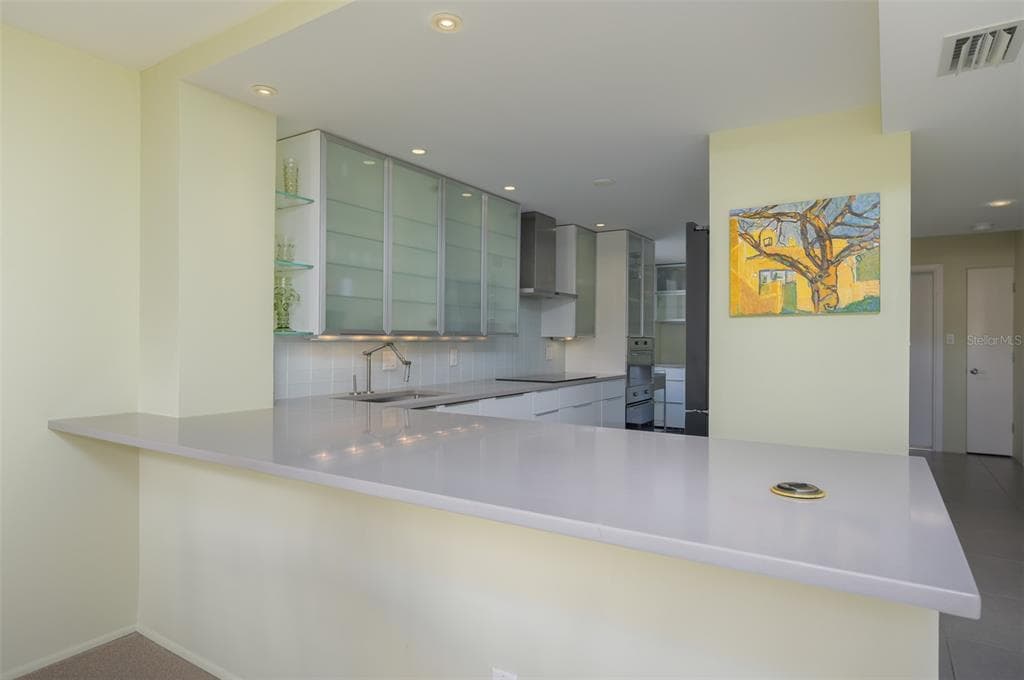 5780 MIDNIGHT PASS ROAD 210 photo 14