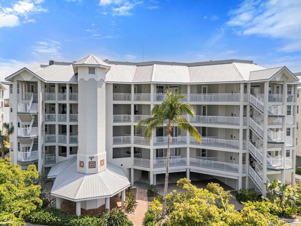 1260 DOLPHIN BAY WAY #404 1