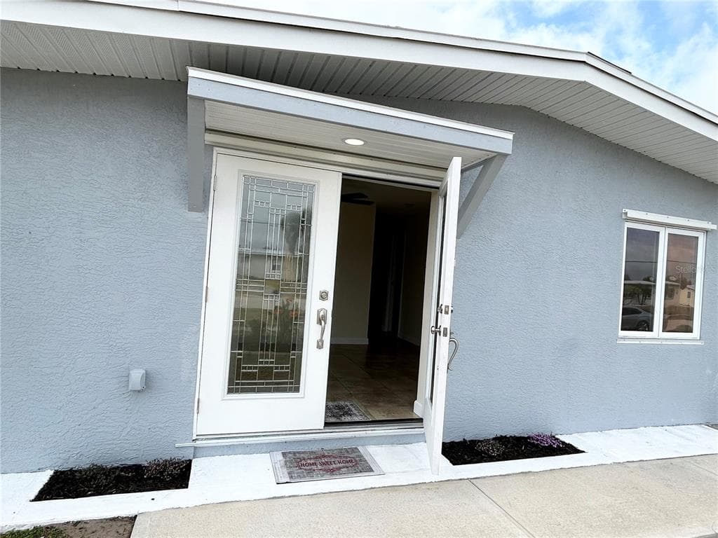 4127 GARDNER DRIVE 5