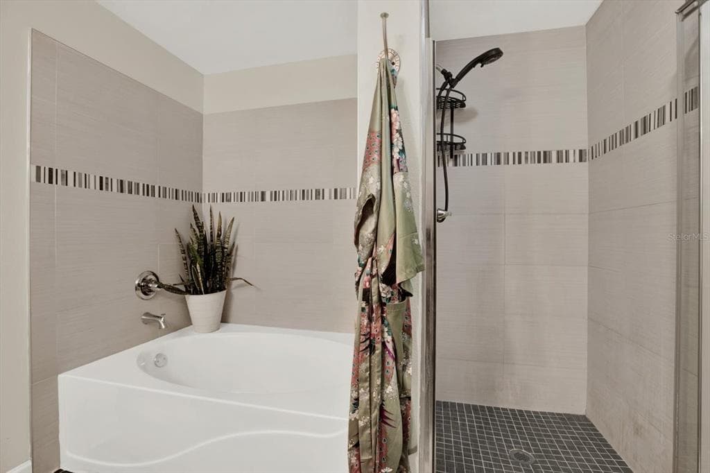 345 BAYSHORE BOULEVARD 310 photo 23