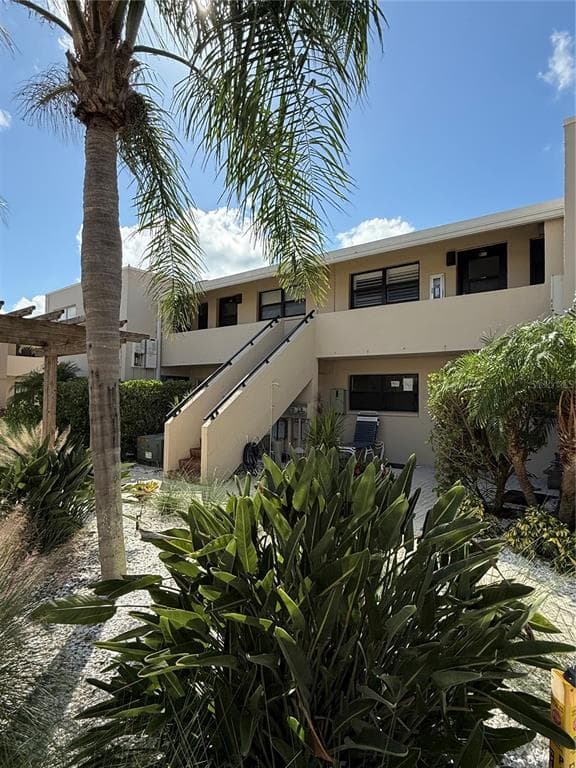 4621 GULF OF MEXICO DRIVE 10D photo 1