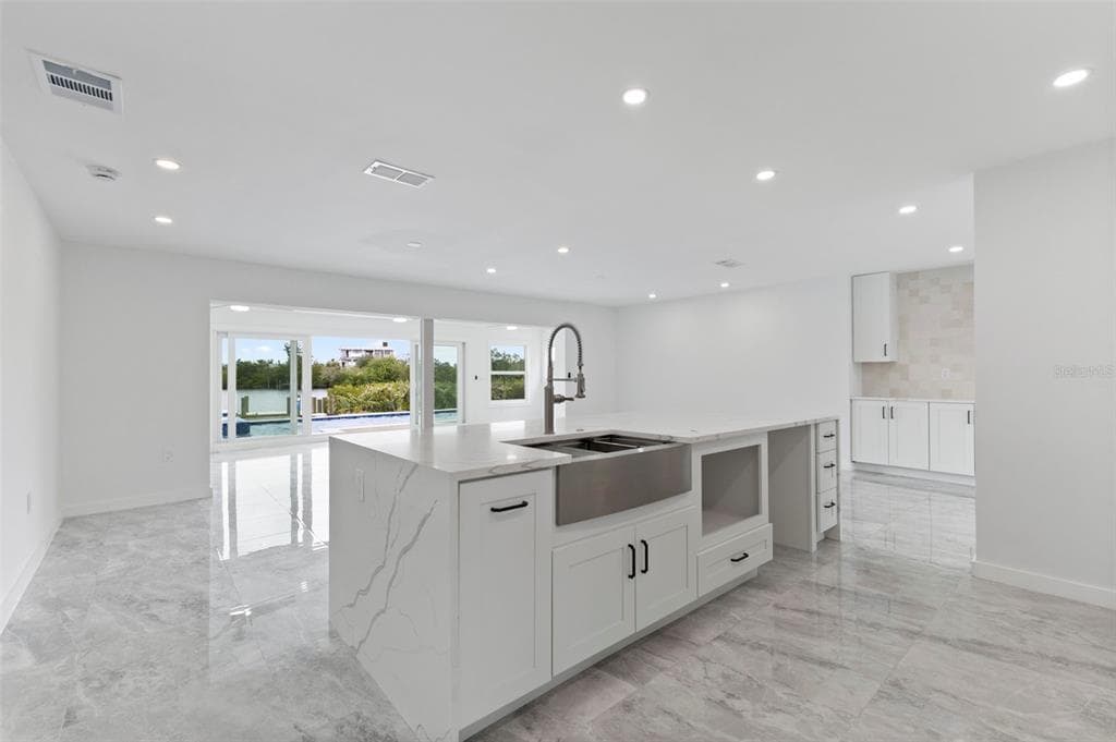 910 BAYSHORE DRIVE photo 24
