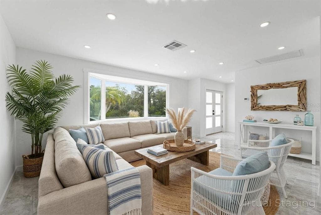 910 BAYSHORE DRIVE photo 10