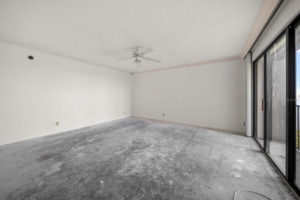 1501 GULF BOULEVARD 604 photo 17