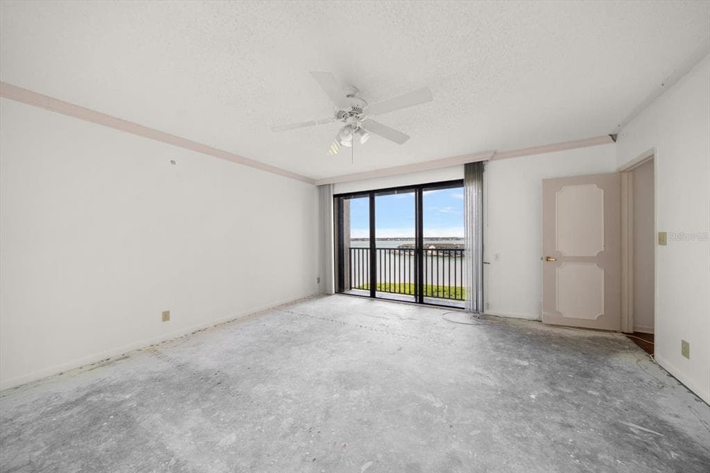 1501 GULF BOULEVARD 604 photo 16