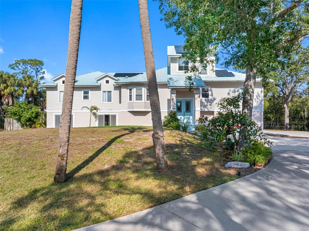 1580 MACCHESNEY DRIVE 2