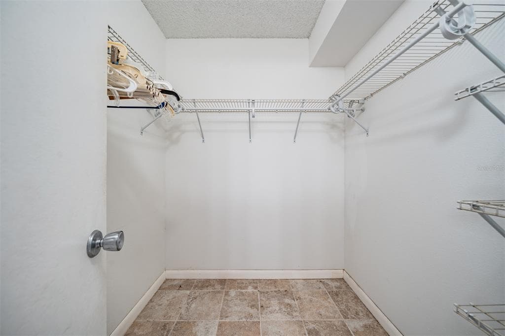 2620 COVE CAY DRIVE 601 photo 22