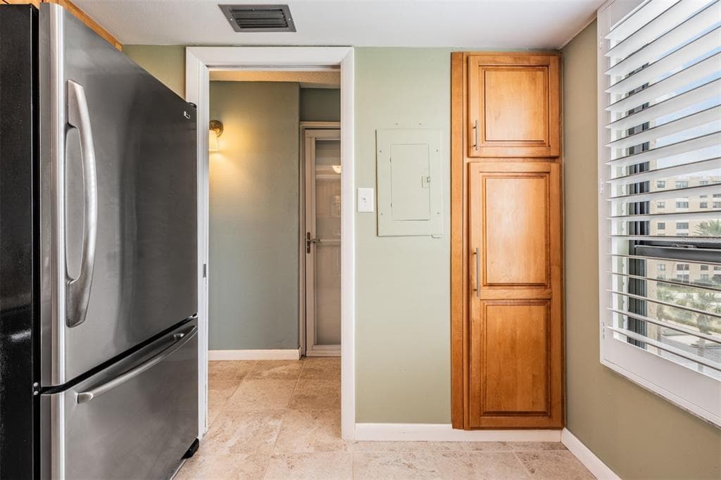 2620 COVE CAY DRIVE #601 5