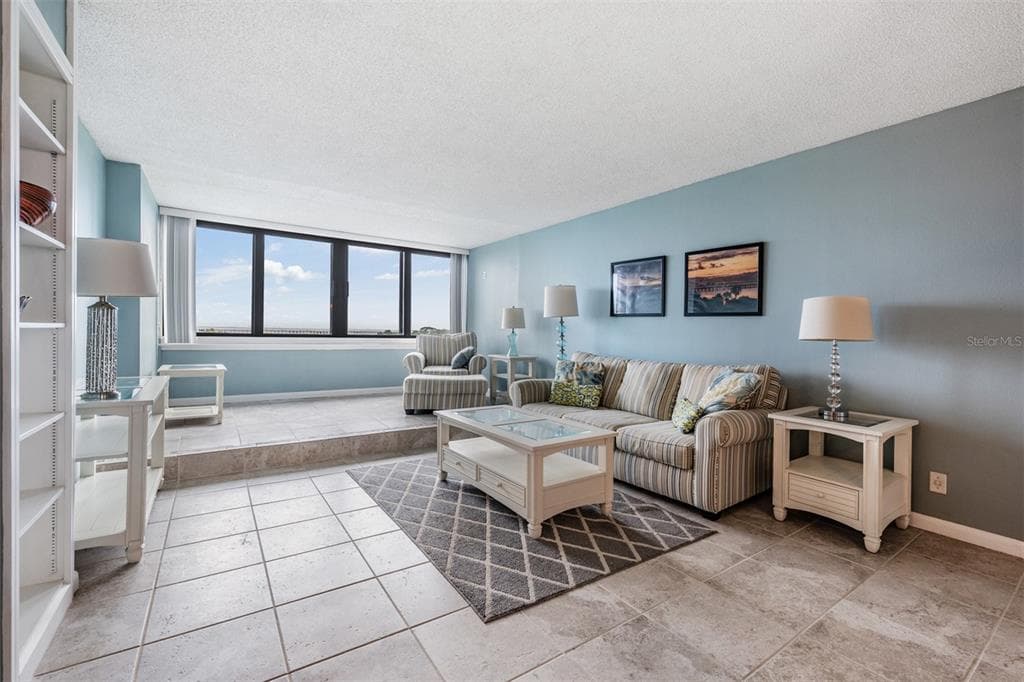 2620 COVE CAY DRIVE 601 photo 11