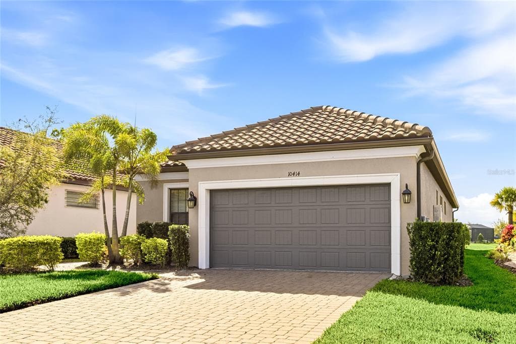10414 INGLENOOK TERRACE photo 11
